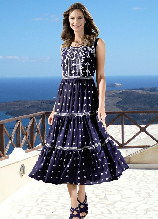 Kleider - Kleid mit gesmoktem Einsatz, in Größe 036 bis 052, in Farbe MARINE-ECRU