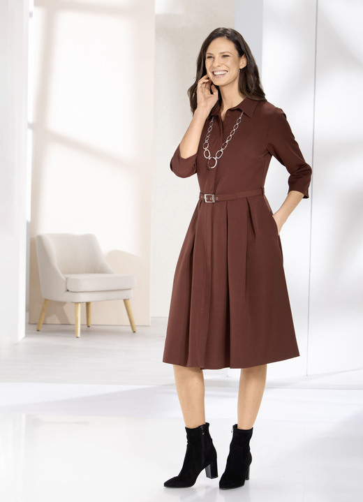 Kurzarm - Kleid mit Gürtel , in Größe 036 bis 052, in Farbe BRAUN Ansicht 1